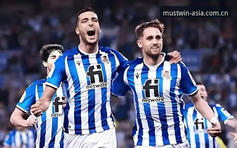深度揭秘：皇家社会后防新援背后的转会博弈，老用户这样看